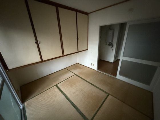 ベッドルーム