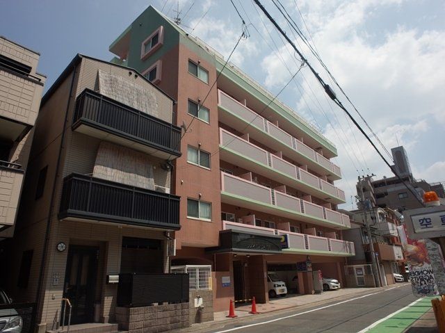 メゾンドリバティ西新の外観画像