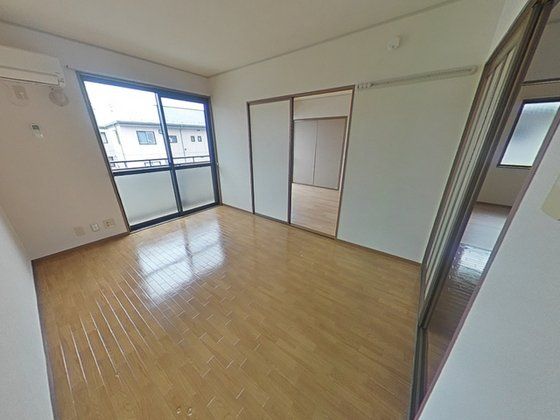 ベッドルーム