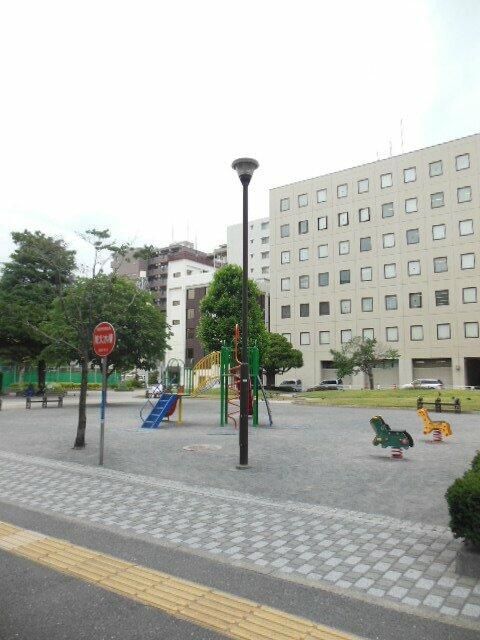 近くに施設あり