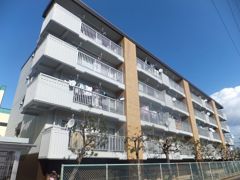 卸センターD棟の外観画像