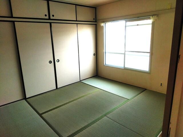 ベッドルーム