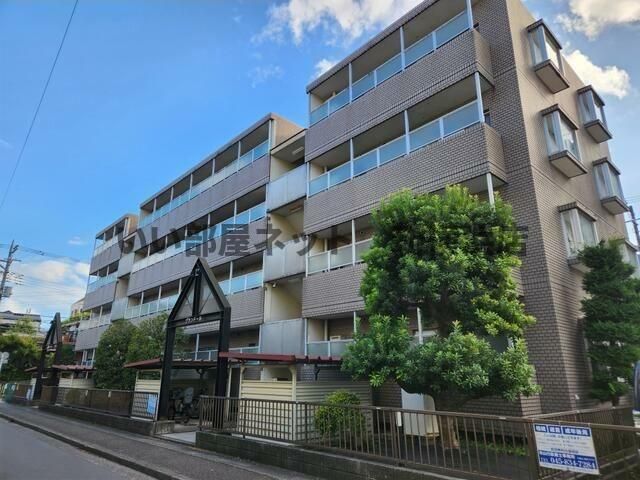 グランドール大倉山の外観画像
