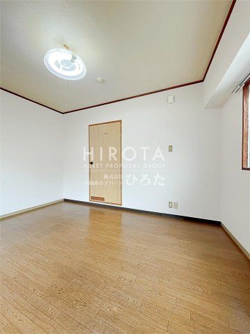 丸和/小倉店 (370m)