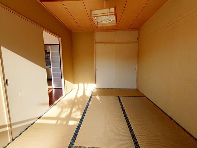 ベッドルーム