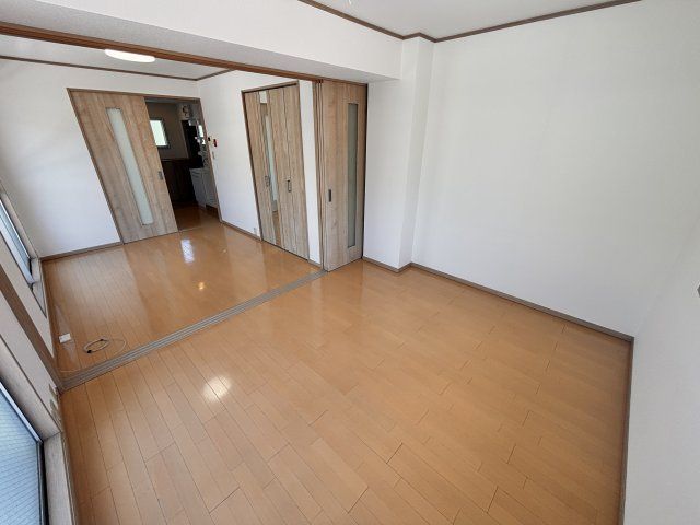 ベッドルーム