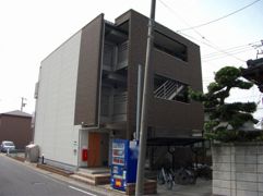 クレイノエンジョイライフの外観画像