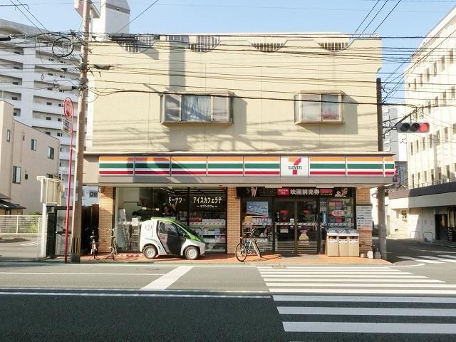 セブン‐イレブン／小倉片野店(88m)