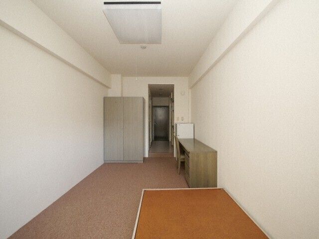 ベッドルーム