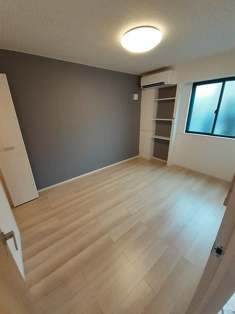 ベッドルーム