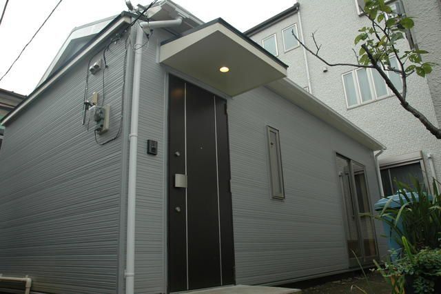 三原貸家の外観画像