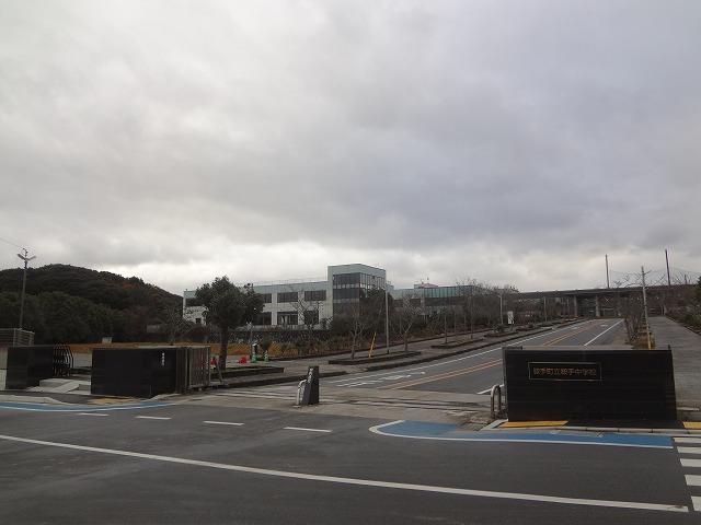 鞍手中学校(2500m)