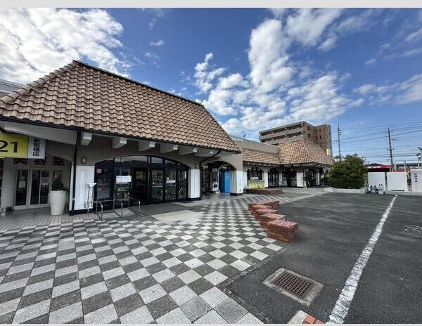 近くに施設あり