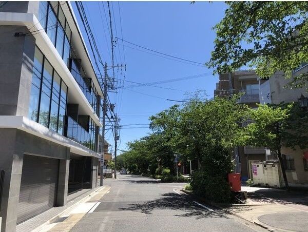 近くに施設あり
