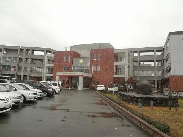 八幡南高校(1900m)