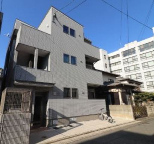 Crecia吉塚の外観画像