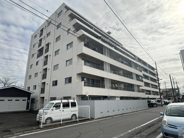 前橋スカイマンションの外観画像