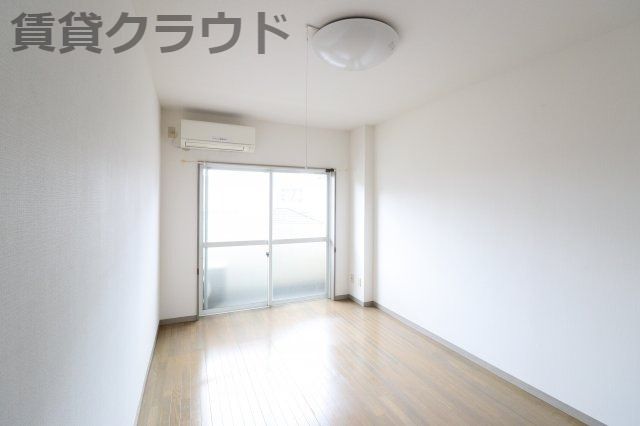 洋室