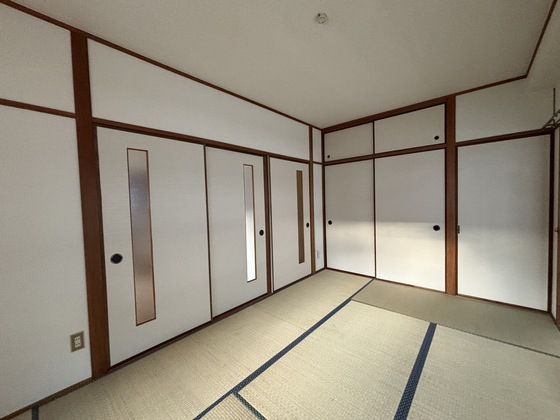 ベッドルーム