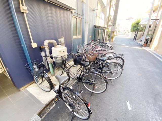 その他