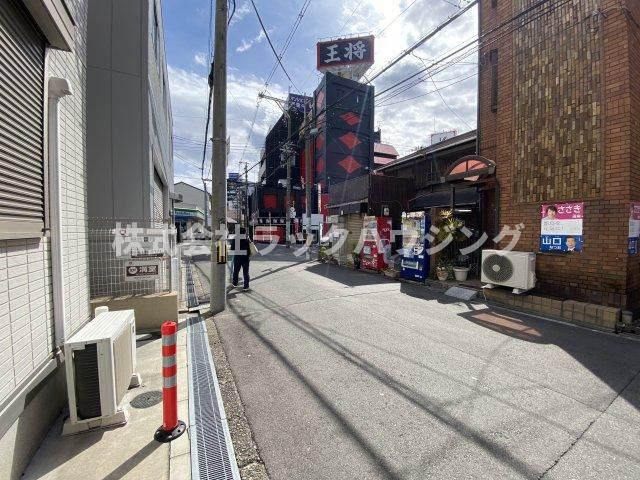 近くに施設あり