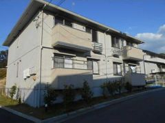 ピアチェーレ B棟の外観画像