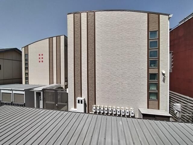 近くに施設あり