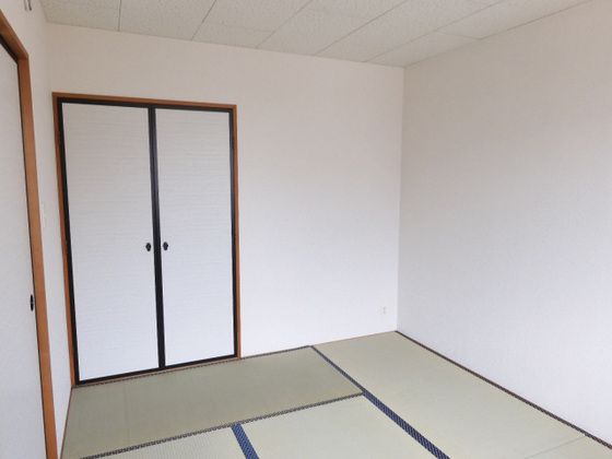 ベッドルーム