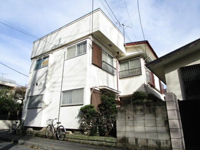 明日香ハイツの外観画像