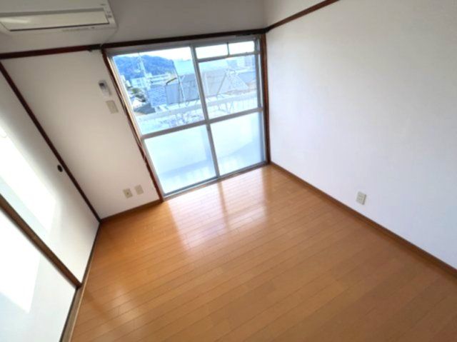 ベッドルーム