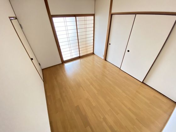 ベッドルーム
