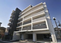 CRYSTAL SUITA TAKAHAMAの外観画像