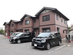 グランドルー春日A棟の外観画像
