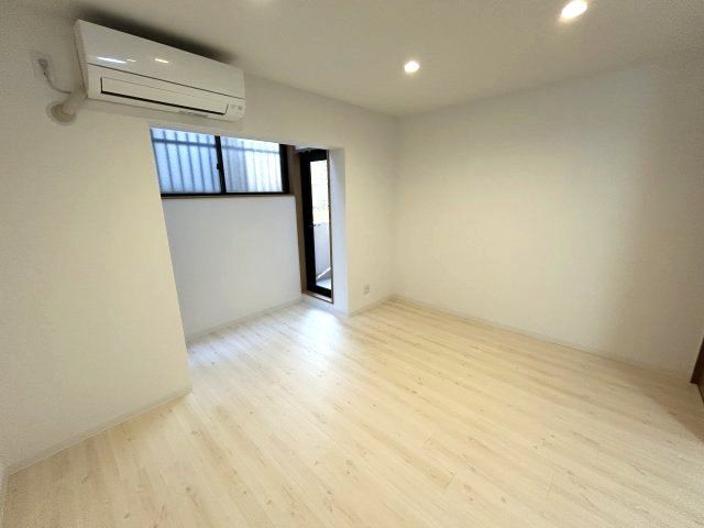 ベッドルーム