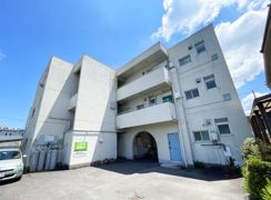 西浦ハイツの外観画像