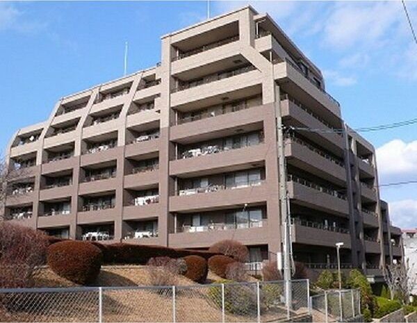 ステイツ桃山台レジデンスの外観画像