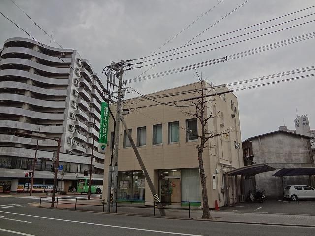 福岡中央銀行戸畑支店(290m)