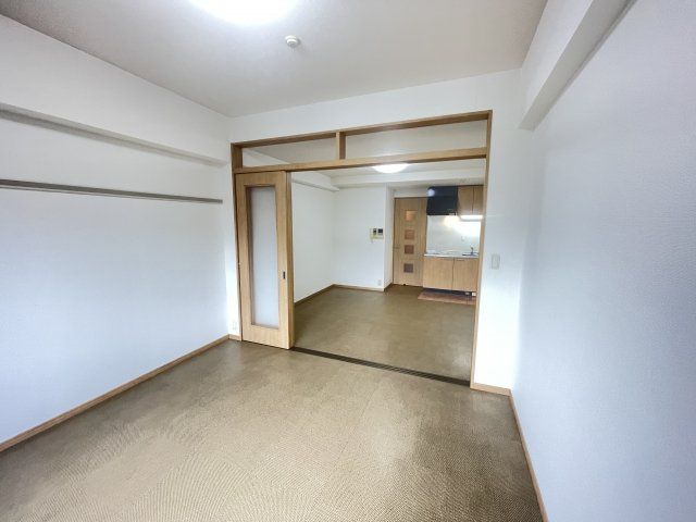 ベッドルーム