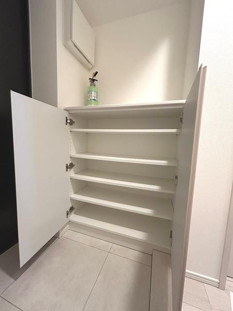 収納