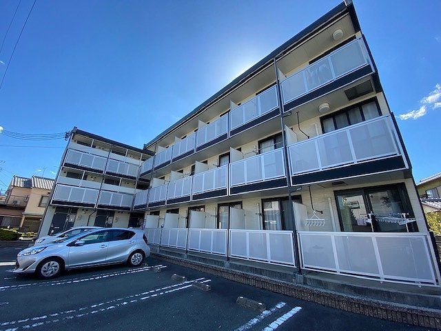 レオパレスピアチェーレ Sの外観画像