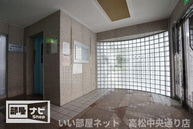 ロビー