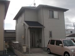 ファミーユⅡの外観画像