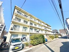 真宅コーポの外観画像