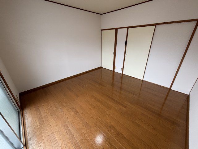 ベッドルーム