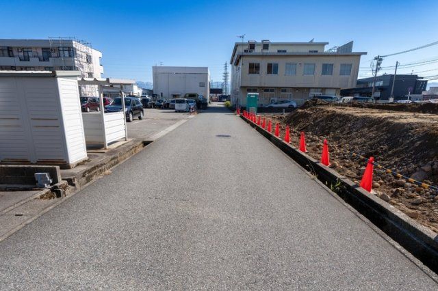 近くに施設あり