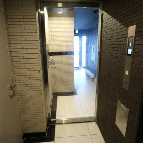 ロビー