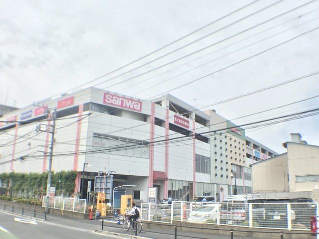 近くに施設あり