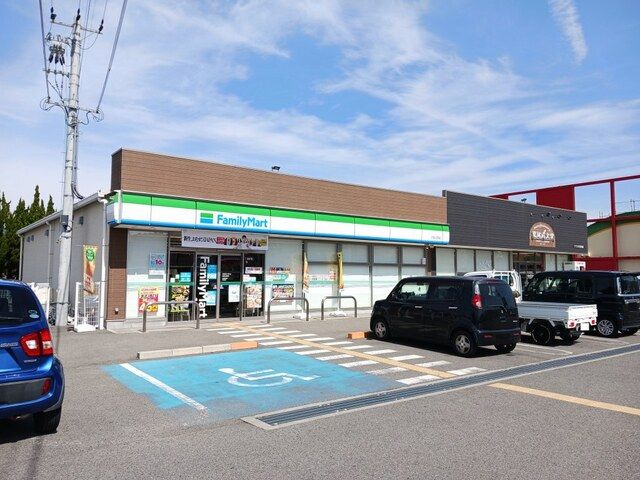 近くに施設あり