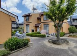 サンシャイン山崎の外観画像