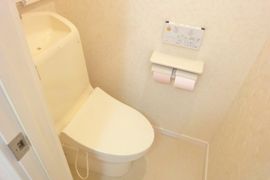 松江2丁目戸建て3階建1階部分の外観画像